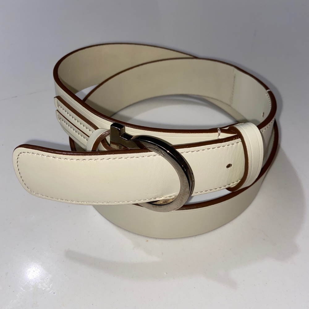 Authentic New Salvatore Ferragamo logo buckle Belt